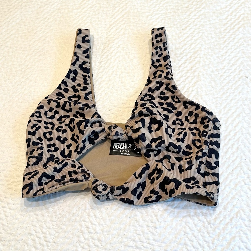 Beach Riot Bowie Top/Bra in Leopard/Cheetah